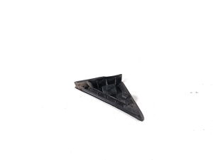 Kia Sportage (2010–2016) Mirror triangle trim - 2