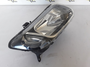 Dacia Sandero (2012–2021) Headlight 260107737R - 7