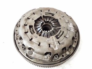   Clutch and its parts 