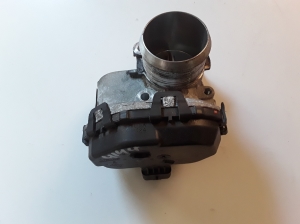  Accelerator valve 