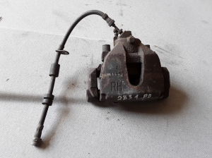 Ford Focus (2011–2018) Front brake caliper 1682875 - 2