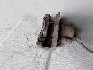 Ford Focus (2011–2018) Front brake caliper 1682875 - 4