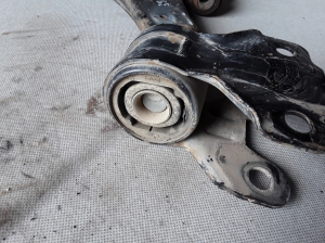 Ford Focus (2011–2018) Querlenker vorne 1866073 - 2