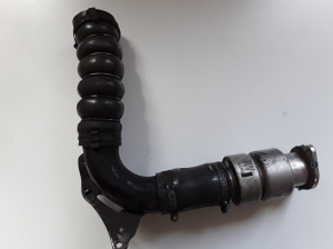 Ford Focus (2011–2018) Vahejahuti voolik AV616C646HE - 2