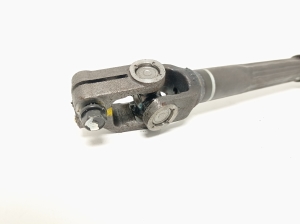 Kia Sportage (2010–2016) Roolivõlli rist 564002S300 - 2