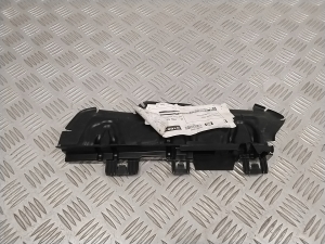 Mercedes Benz EQE V295 (2022–2026) Luftleitblech für den Kühler A2955051600 - 2