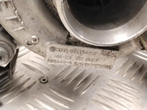 Skoda Superb (2008–2015) Turbolader 03L253010F - 2