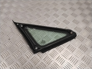 Volkswagen Caddy III (2004–2015) Front body quarter glass - 3