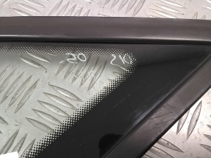 Volkswagen Caddy III (2004–2015) Front body quarter glass - 4