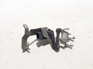 Mercedes Benz GLC-Class 253 (2015–2019) Sensor an der Hinterradnabe A0009053704 - 4