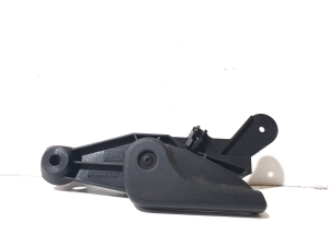Hood release handle (interior) - 71485211