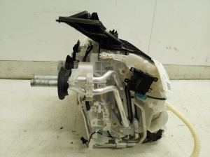 TOYOTA PRIUS Prime (2016–2022) Heater and its parts - 3