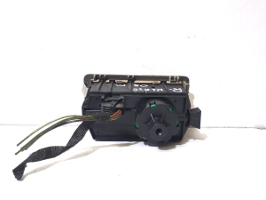 Mercedes Benz R-Class 251 (2006–2017) Headlight switch 04025311 A251543204 - 3