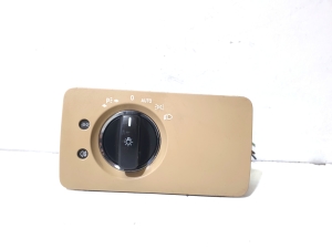 Lichtschalter - 04025311 A251543204