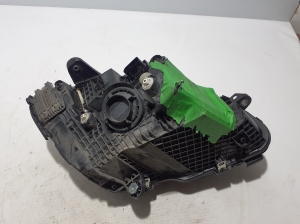 Mercedes Benz C-Class 205 (2014–2021) Scheinwerfer vorne A2059067905 - 4