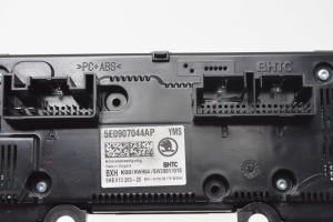 Skoda Octavia III (2013–2019) Heater control panel 5E0907044AP - 2
