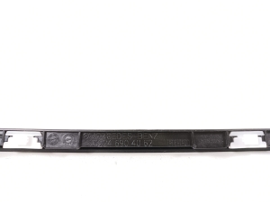 Mercedes Benz C-Class 204 (2007–2014) Sonstiges Teil der hinteren Seitentür A2046904062 - 3