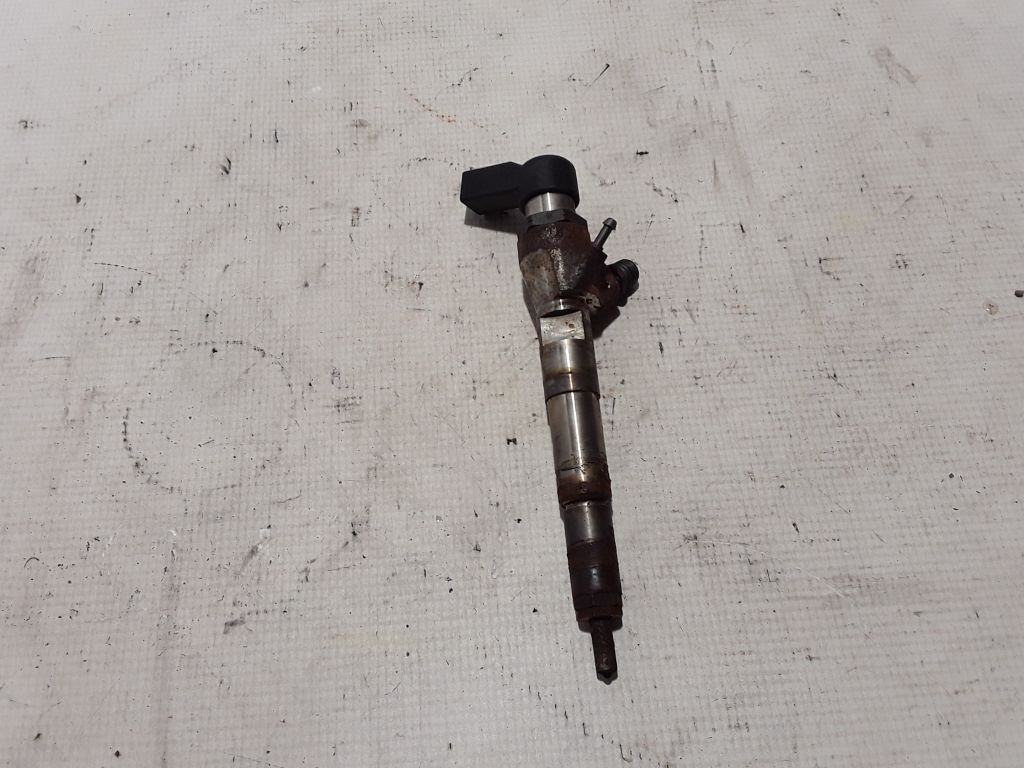 RENAULT Scenic 3 generation (2009-2015) Injector de combustibil 8200903034 25768665