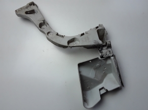  Rear bumper bracket 