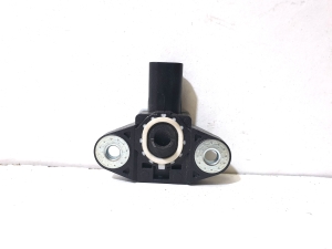 Hyundai Kona (2017–2023) Airbag sensor 95920J9100 - 3
