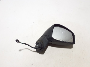   Side mirror and its details 