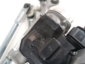 AUDI e-tron SUV (2018–2026) Windshield wiper mechanism and its parts - 3
