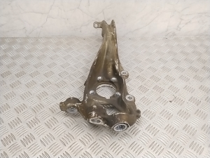 Mercedes Benz EQE V295 (2022–2026) Front hub stump without bearing 2950400 - 4
