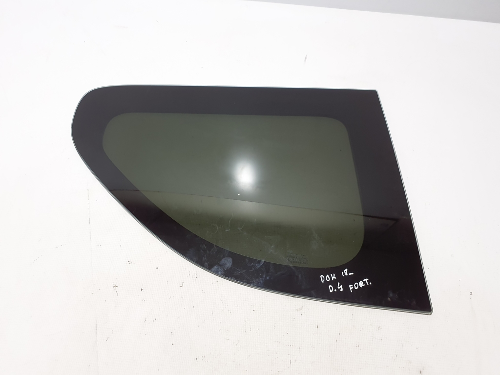 DACIA Dokker 1 generation (2012-2024) Right side rear body window 833069695R 25778084