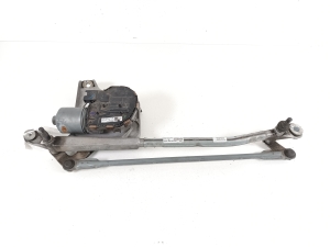 AUDI Q7 (2015–2026) Windshield wiper mechanism and its parts - 4