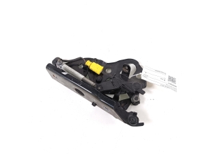 Hood hinge - 4M0823301A