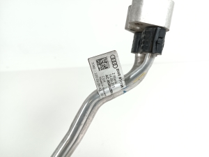 AUDI A4 B9 (2015–2026) Kliimaseadme voolik 8W0816738Q - 3