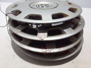 Volkswagen Caddy III (2004–2015) Radkappe 3B0601147D - 2