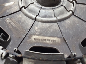 Volkswagen Caddy III (2004–2015) Radkappe 3B0601147D - 3