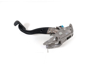 TOYOTA PRIUS Prime (2016–2022) Piduripedaal 47110-47060 - 2
