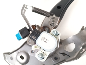 TOYOTA PRIUS Prime (2016–2022) Piduripedaal 47110-47060 - 3