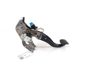 TOYOTA PRIUS Prime (2016–2022) Piduripedaal 47110-47060 - 4
