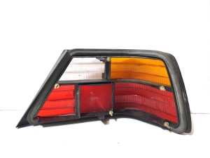 Mercedes Benz E-Class W124 (1985–1995) Eckleuchte hinten 0153373R3 - 2