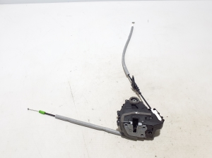 RENAULT Austral (2022–2026) Rear side door lock 825038581R - 3