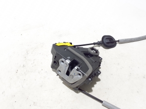 RENAULT Austral (2022–2026) Front door lock 805021259R - 3
