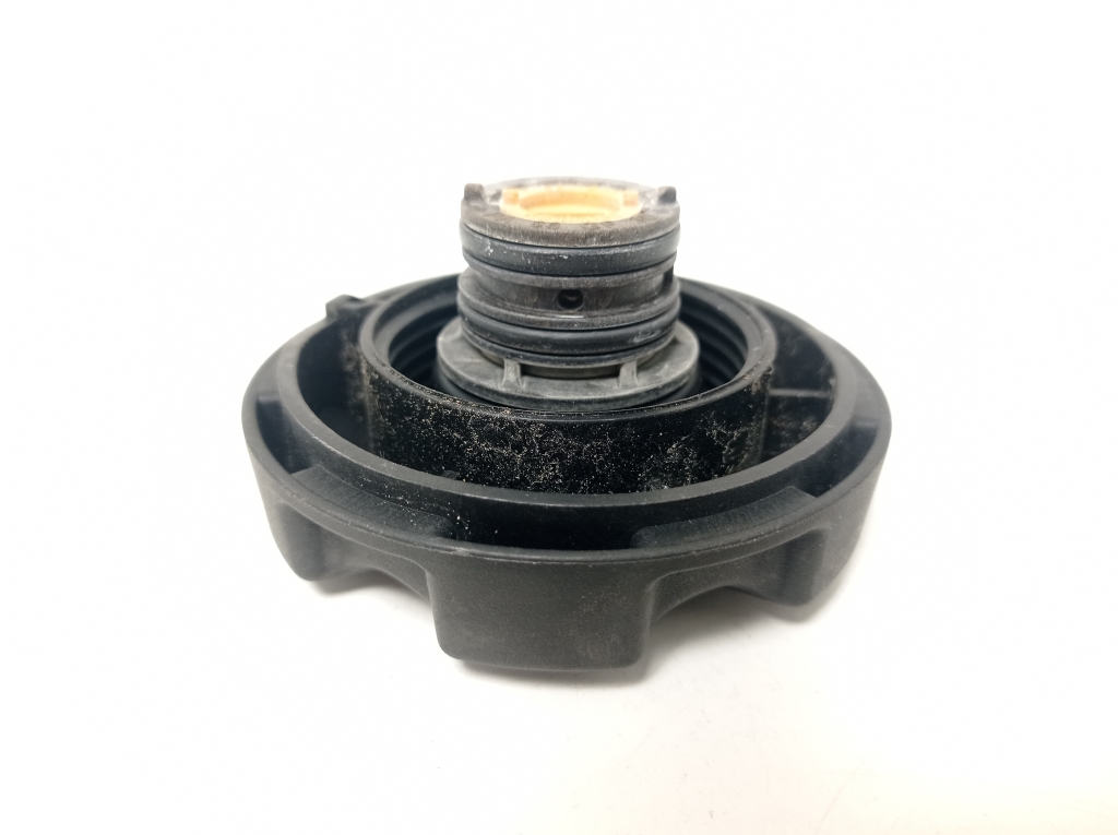 BMW 1 Series F20/F21 (2011-2020) Bouchon du vase d'expansion du liquide de refroidissement 7521071 25787955