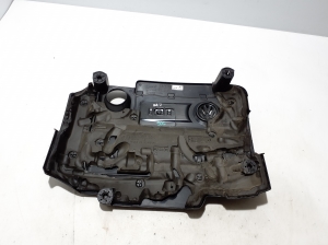 Volkswagen Passat B8 (2014–2023) Engine cover 03N103925 - 2
