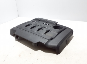Volkswagen Passat B8 (2014–2023) Engine cover 03N103925 - 3