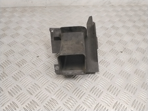 BMW 3 SERIES E46 (1998–2007) Bremsluftkanal 8235246 - 2