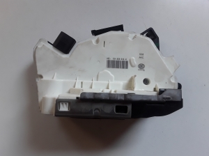Aizmugurējo durvju slēdzene - 1S4839016H