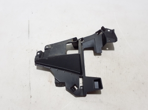   Other front bumper part  - 628621076R 