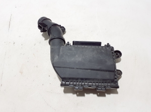 RENAULT Austral (2022–2026) Luftfiltergehäuse 165003299R - 3