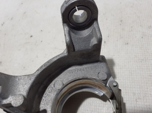 RENAULT Austral (2022–2026) Front drive shaft bracket 397744115R - 4