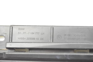 BMW 5 SERIES F10 (2010–2017) Välise aknalaua klamber 7184777 - 4