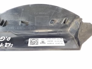 AUDI A8 D4 (2010–2017) Tagaluugi muu osa 4H0945256B - 2