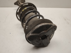 Mercedes Benz C-Class 204 (2007–2014) Eesmine amortisaator A2043202766 - 5